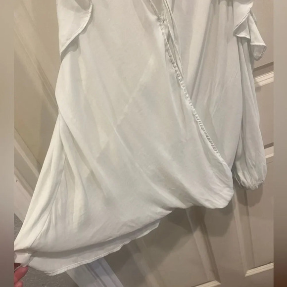 Anthropologie Maeve Liesel Mint Wrap Ruffle Cold Shoulder Blouse Medium - Picture 6 of 9
